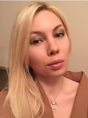 Альона Мірошниченко